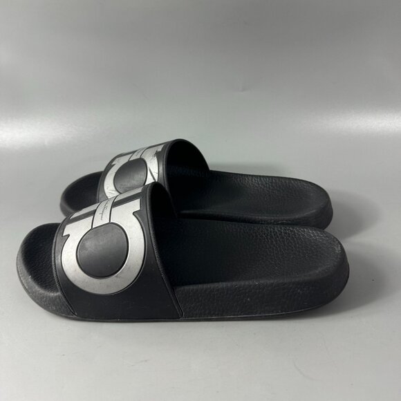 Salvatore Ferragamo Groove Black Pool Slide sandals, Size 8